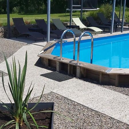 Beautiful 2 Bed Cottage With Swimming Pool Pagéas Exteriör bild