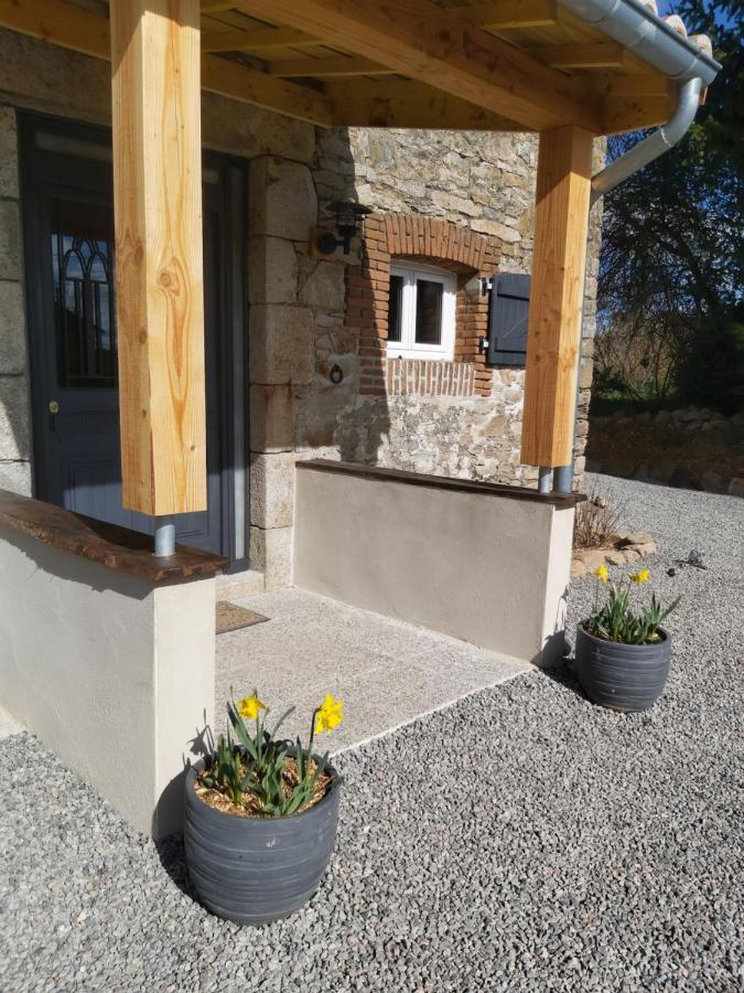Beautiful 2 Bed Cottage With Swimming Pool Pagéas Exteriör bild