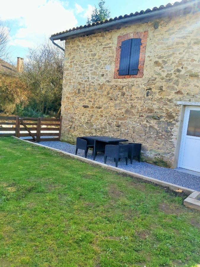 Beautiful 2 Bed Cottage With Swimming Pool Pagéas Exteriör bild