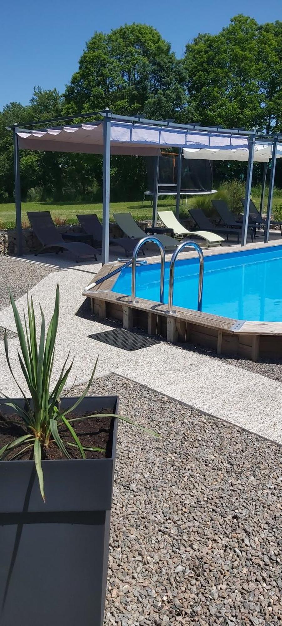 Beautiful 2 Bed Cottage With Swimming Pool Pagéas Exteriör bild