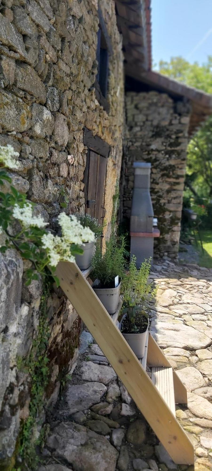 Beautiful 2 Bed Cottage With Swimming Pool Pagéas Rum bild