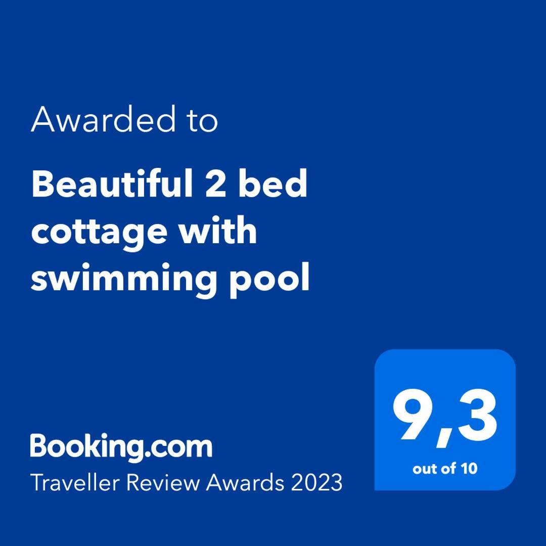 Beautiful 2 Bed Cottage With Swimming Pool Pagéas Rum bild